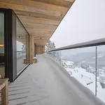 Edelweisshaus 14 *