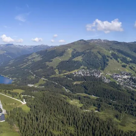 Edelweisshaus 14 *